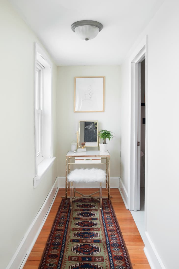 35 Smart Entryway and Hallway Decorating Ideas Apartment Therapy